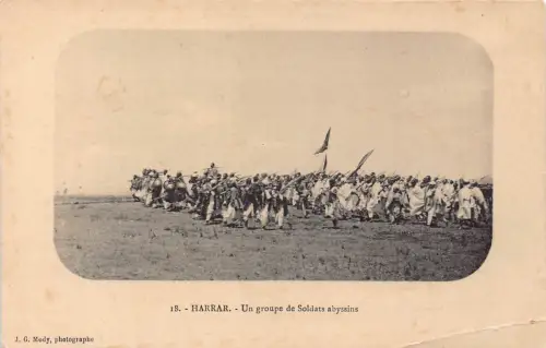 B634 Äthiopien Harrar Gruppe von Abgrundins Soldaten Militär Ethno Postkarte