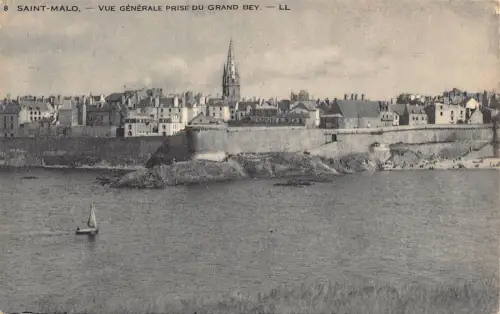 C014 Frankreich, Saint Malo Vue generale prise du Grand Bey Vintage Postkarte