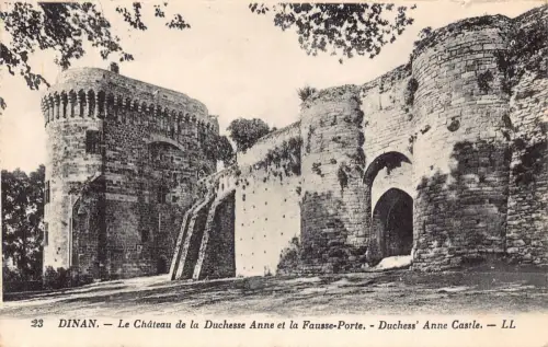 C016 Frankreich, Dinan Herzogin Schloss Anne 1927 alte Postkarte
