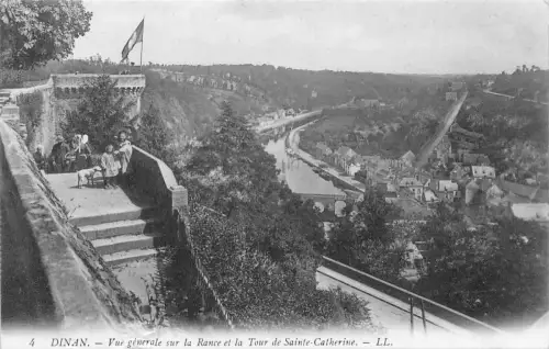 C016 Frankreich, Dinan Rance et la Tour de Sainte Catherine Vintage Postkarte