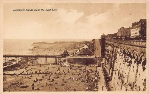 A904 England Ramsgate Sands von East Cliff Vintage Postkarte