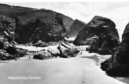 A905 England Bedruthan Steps The Beach RPPC Vintage Postkarte
