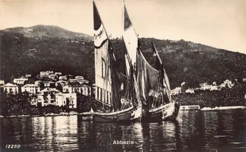 B662 Kroatien Opatija Abbazia Gesamtansicht RPPC Postkarte
