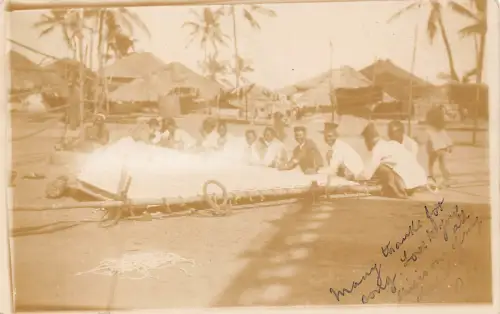 B664 Indien 1907 unbekannter Ort Eingeborene arbeiten bauen RPPC Postkarte