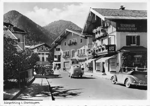 Deutschland 1955 Ruhpolding i Oberbayern Schuhhaus Biedersteiner Autos Postkarte C444