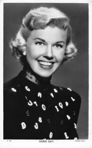 Amerikanische Schauspielerin und Sängerin Musikerin Doris Day Portrait RPPC Postkarte C447