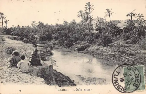 B204 Tunesien 1918 Gabes L'Oued Scella Kinder Indianer Vintage Postkarte