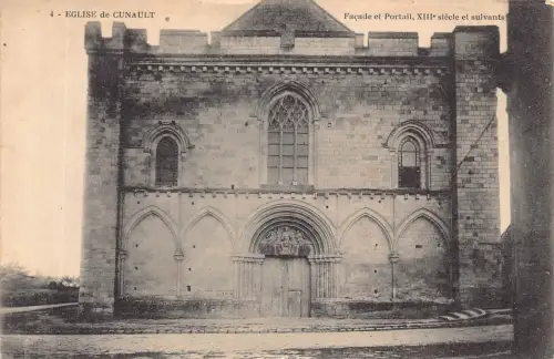 C031 Frankreich, Eglise de Cunault Fassade et Portail Vintage Postkarte