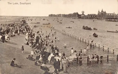 B210 England Southport The Lake Beach Meer Vintage Postkarte