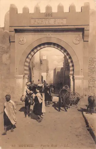 B215 Tunesien Sousse Porte Sud Tor Ureinwohner Vintage Postkarte