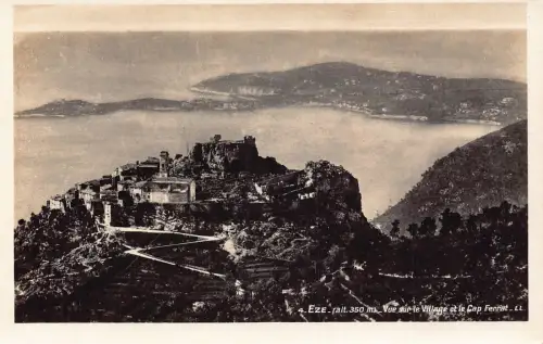 B241 Frankreich Eze Vue sur Village et le Cap Ferrat RPPC Postkarte