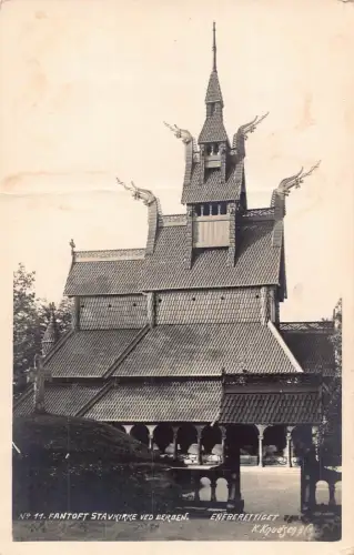 B245 Norwegen Fantoft Stavkirke ved Berben RPPC Kirche Vintage Postkarte