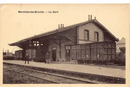 Frankreich Marolles les Braults Gare Bahnhof Waggon Eisenbahn Postkarte C319