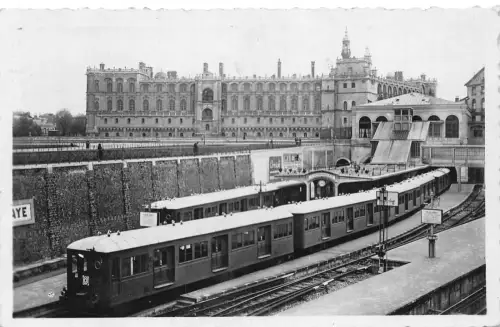Frankreich 1949 Saint Germain en Laye Gare Bahnhof RPPC Postkarte C319