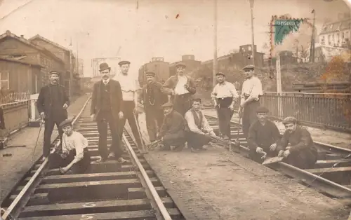 Frankreich Bouches-du-Rhone Eisenbahnarbeiter Zug RPPC Vintage Postkarte C322