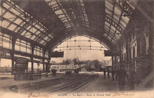 Frankreich Dijon Gare Sous le Grand Hall Bahnhof Innenraum Postkarte C323