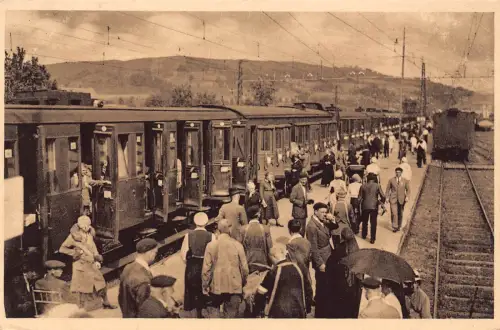 Frankreich Lourdes Embarquement des Malades Zug Eisenbahn Postkarte C325