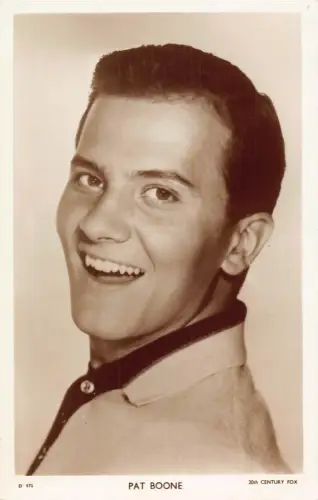 Amerikanischer Singer-Songwriter und Schauspieler Pat Boone Picturegoer RPPC Postkarte C448