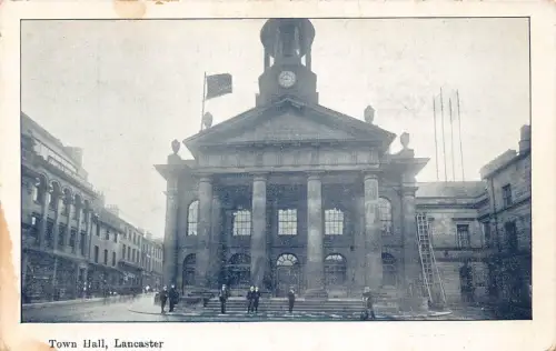 L234 England Rathaus Lancaster Flagge Vintage Postkarte