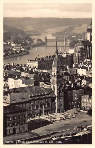 L212 Deutschland Passau Blick über Rathaus und Inntal RPPC Vintage Postkarte