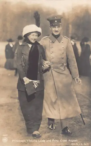 L094 Deutsches Königtum 1913 Prinz Ernst August von Braunschweig und Frau Postkarte