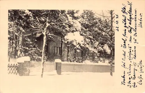 Deutschland 1941 Berlin Haus bedeckt mit Schneebäumen RPPC WWII Feldpostkarte