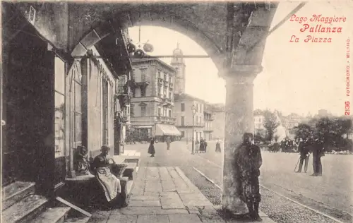 Italien Lago Maggiore Pallanza La Piazza Platz Vintage Postkarte