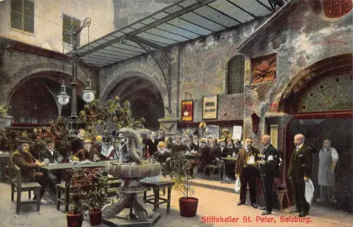 A075 Österreich Stiftskeller St Peter Salzburg Restaurant Interieur Kellner Postkarte