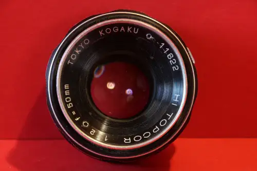 Tokyo Kogaku HI Topcor  1.2 - f50 mm Objektiv