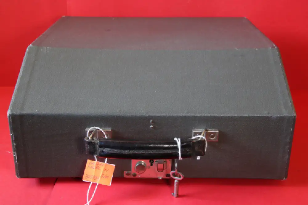 Vintage Groma Model N typewriter from 1953 /305109/ working condition pls read! 1