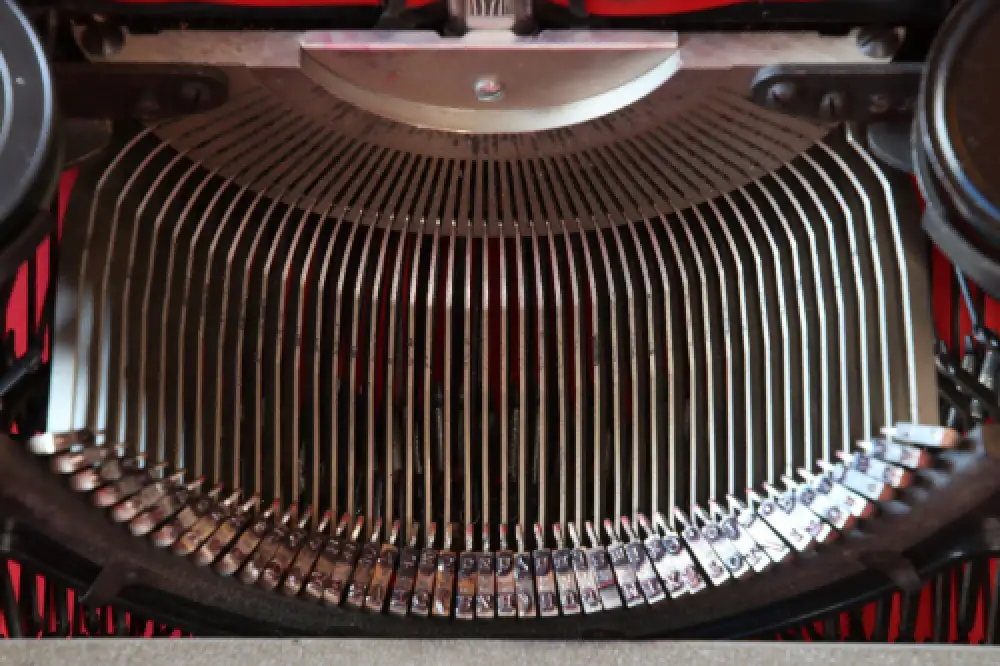 Vintage Groma Model N typewriter from 1953 /305109/ working condition pls read! 15