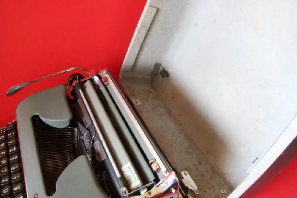 Vintage Olympia SM3 dark gr very good condition w own case tested 1957 / 1007604 12