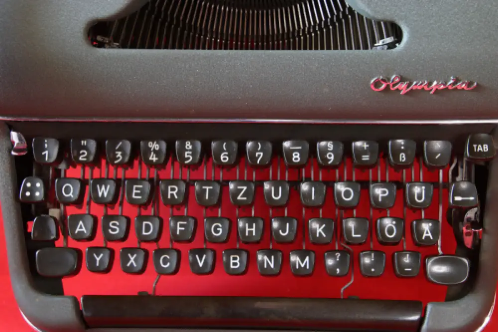 Vintage Olympia SM3 dark gr very good condition w own case tested 1957 / 1007604 6