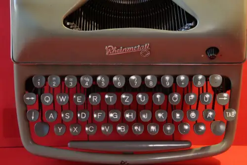 Vintage Rheinmetall  w case working well