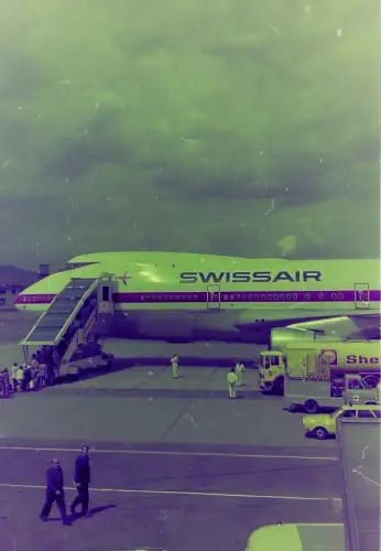 Original  Film Negativ Swissair beim Tanken,  Airport Scene  1968 K2/B10/74
