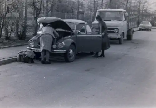 Orig Film Negativ Deutschland Augsburg VW Beetle&Opel Blitz  1970s B14/12/20-21