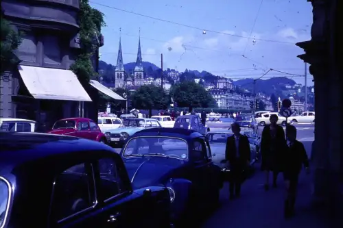 Original DIA Film Slide 35mm Street Scene Luzern Schweiz  1972 B3L44