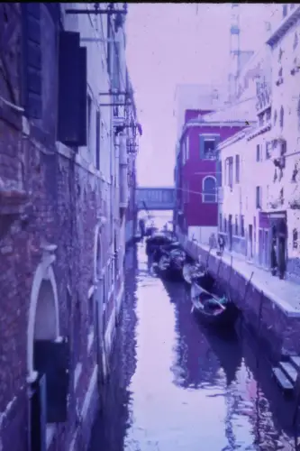 Original DIA Film Slide 35mm Canale Scene Venice Italien  1974 B2R51