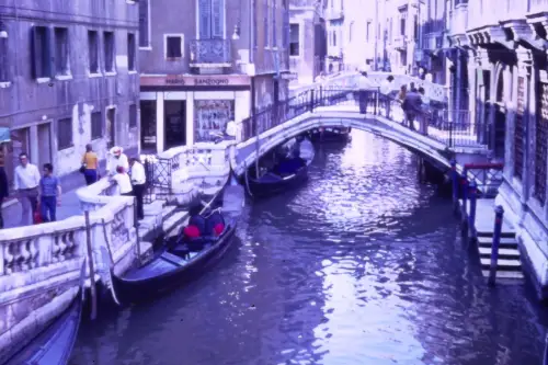 Original DIA Film Slide 35mm Rio di Palazzo Mario Sanzogno Venice Italy 72 B2R56