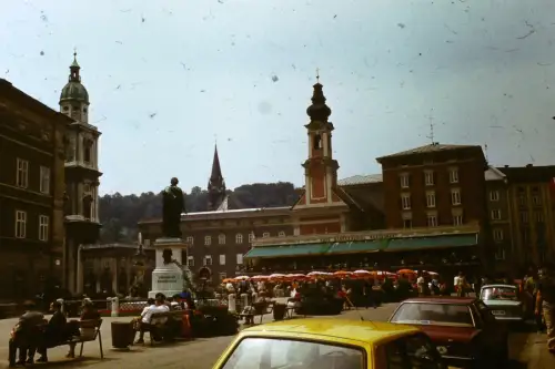 Original DIA Film Slide 35mm Innenstadt Salzburg Austria  1970s B8/110