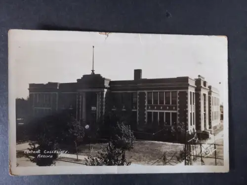 AK Postcard CPA  USA Central Collegiata Regina