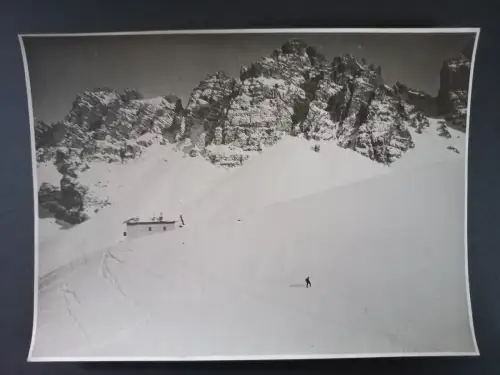 Altes Foto Österreich Tirol Hütte in den Bergen c1930
