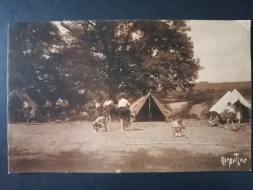 AK Postcard Ferienkolonie La Motte-Vendée – Zeltlager im Wald