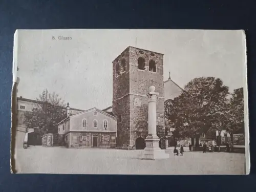 AK Postcard Triest – S. Giusto mit Glockenturm und Platz KuK Monarchie