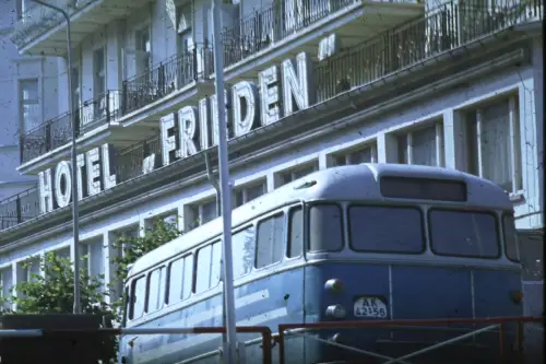 Original DIA Film Slide 35mm Hotel Frieden Ostsee Sellin DDR  '60 B3L38