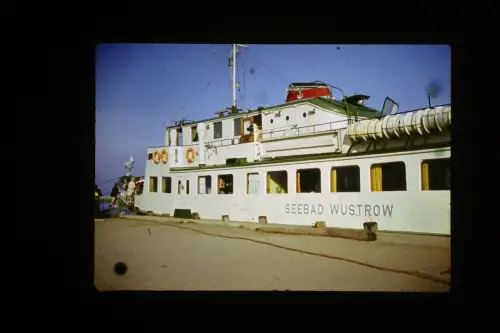 Original DIA Film Slide 35mm Schiff Seebad Wustrow  '60s B2R6