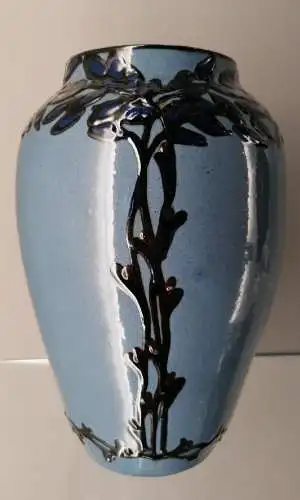 Jugendstil Keramik Vase mit Schlicker-Malerei Laeuger?