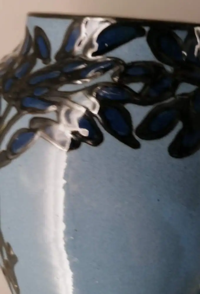 Jugendstil Keramik Vase mit Schlicker-Malerei Laeuger? 3