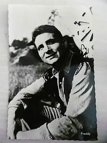 Alte Fotopostkarte/ Echtfoto "Freddy"