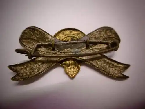 Altes "Geselligkeitsabzeichen" (?)